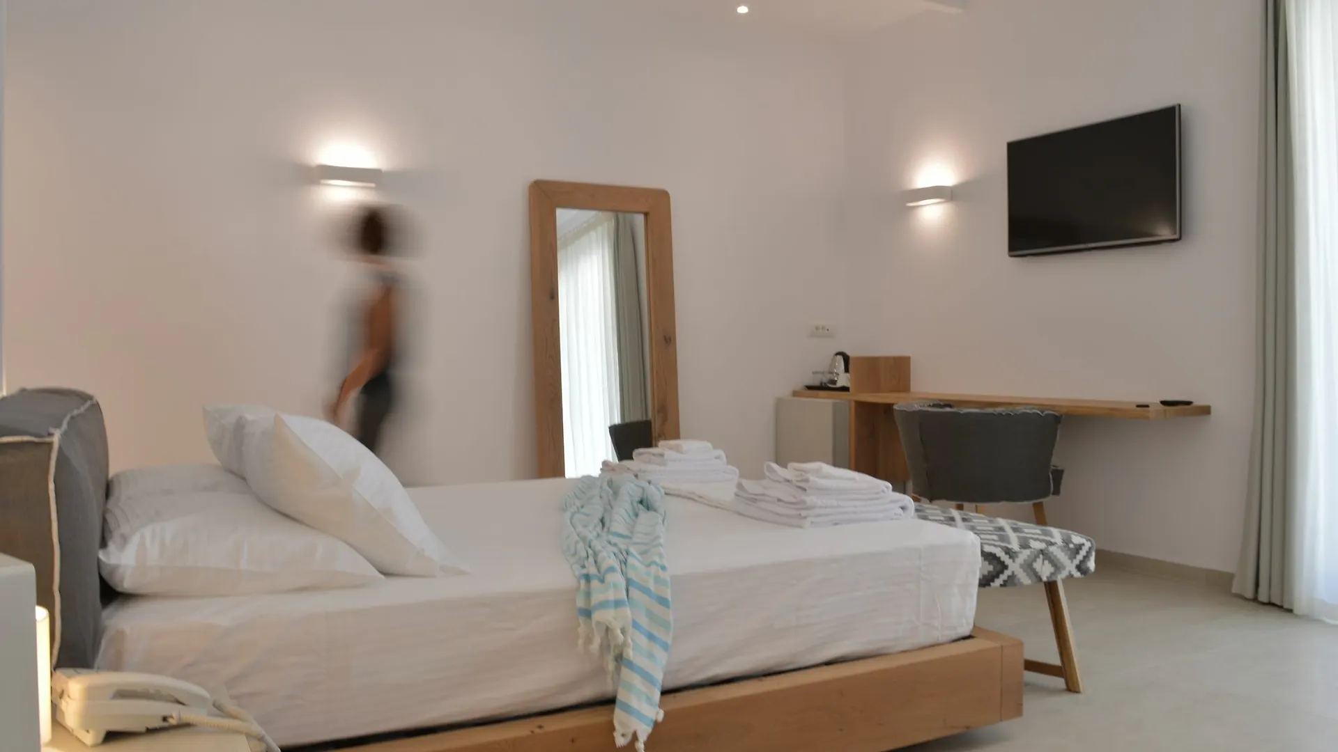 Super Paradise Apartments Plintri